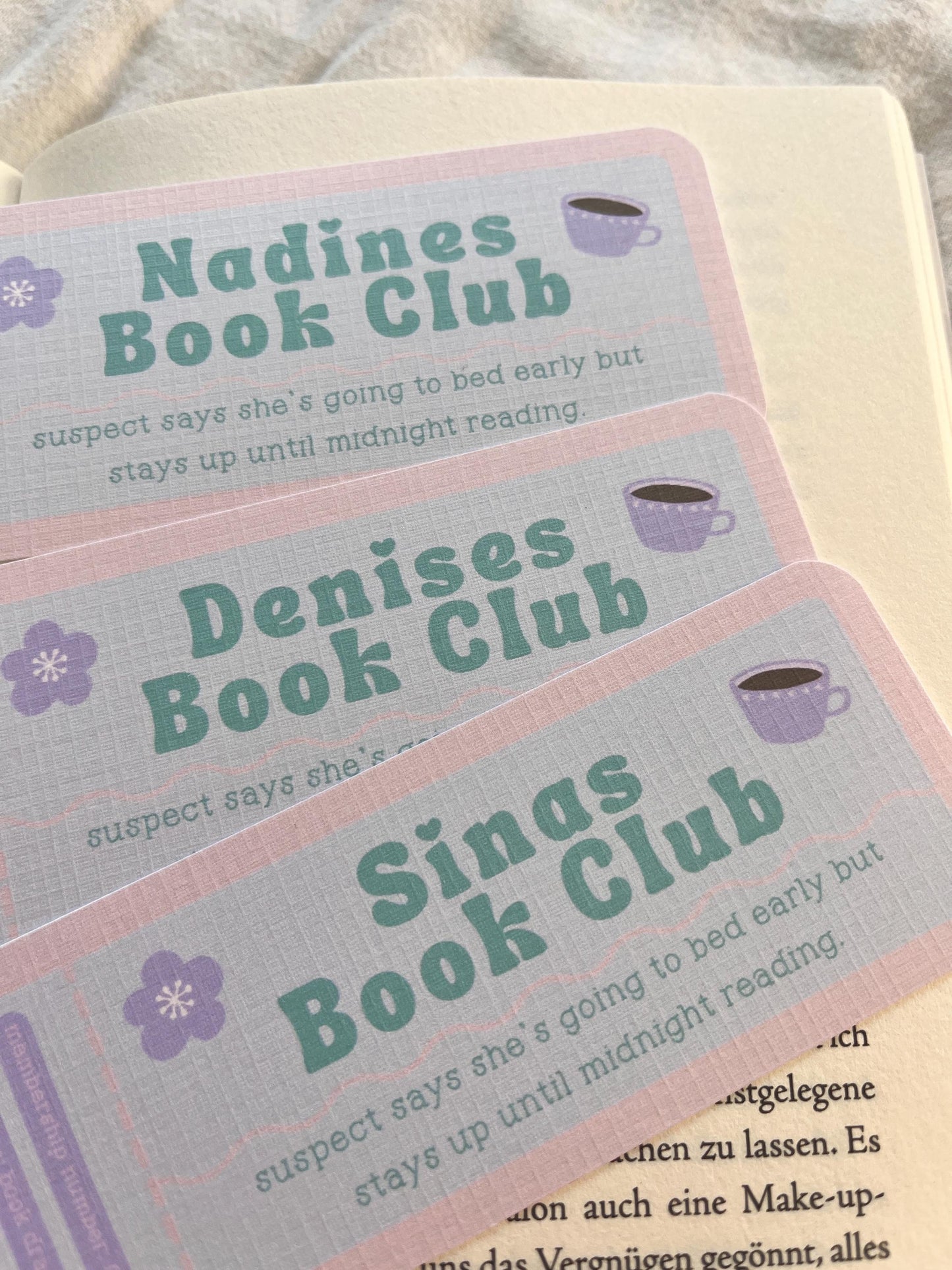 Personalisierbares Lesezeichen „Book Club Ticket“