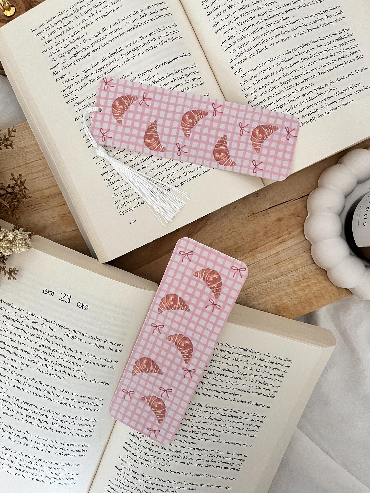 Lesezeichen „Croissant Love“