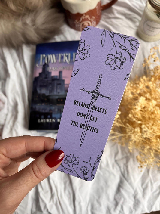 Lesezeichen „Because Beasts Don’t Get the Beauties“